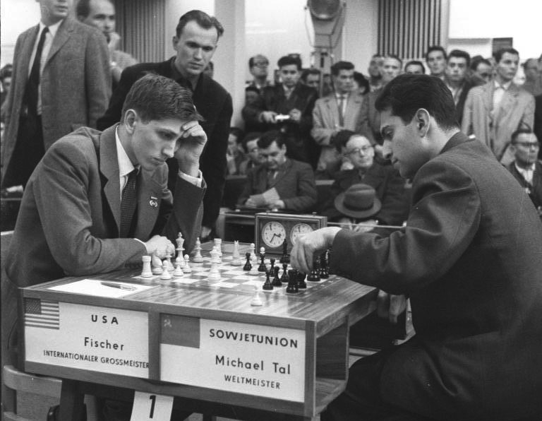Chess match: Bobby Fischer vs. Mikhail Tal (1960)