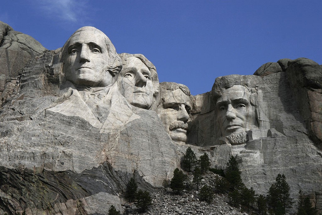 mount_rushmore_pictures